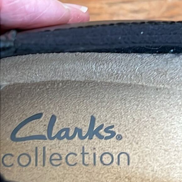 Clarks Shoes Sara Ballet Flat Black 9W Leather wide Comfort Arch Support - Picture 9 of 11
